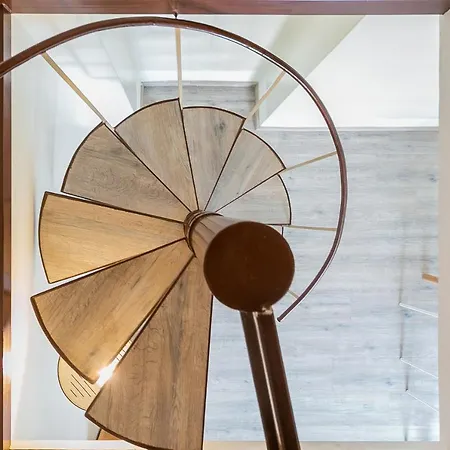 Torre By Wonderful Italy